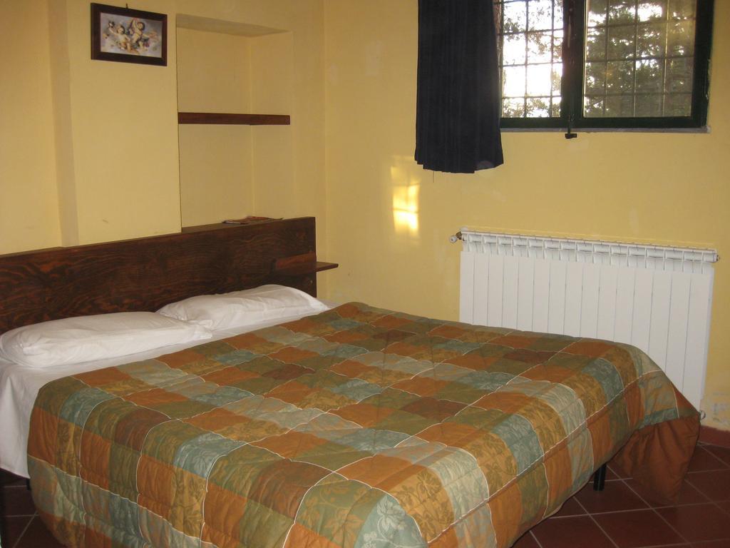 Bed and Breakfast Rifugio Ariel Ragalna Camera foto
