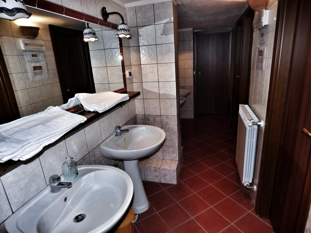 Bed and Breakfast Rifugio Ariel Ragalna Camera foto
